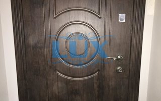 фото крупным планом дверь МДФ